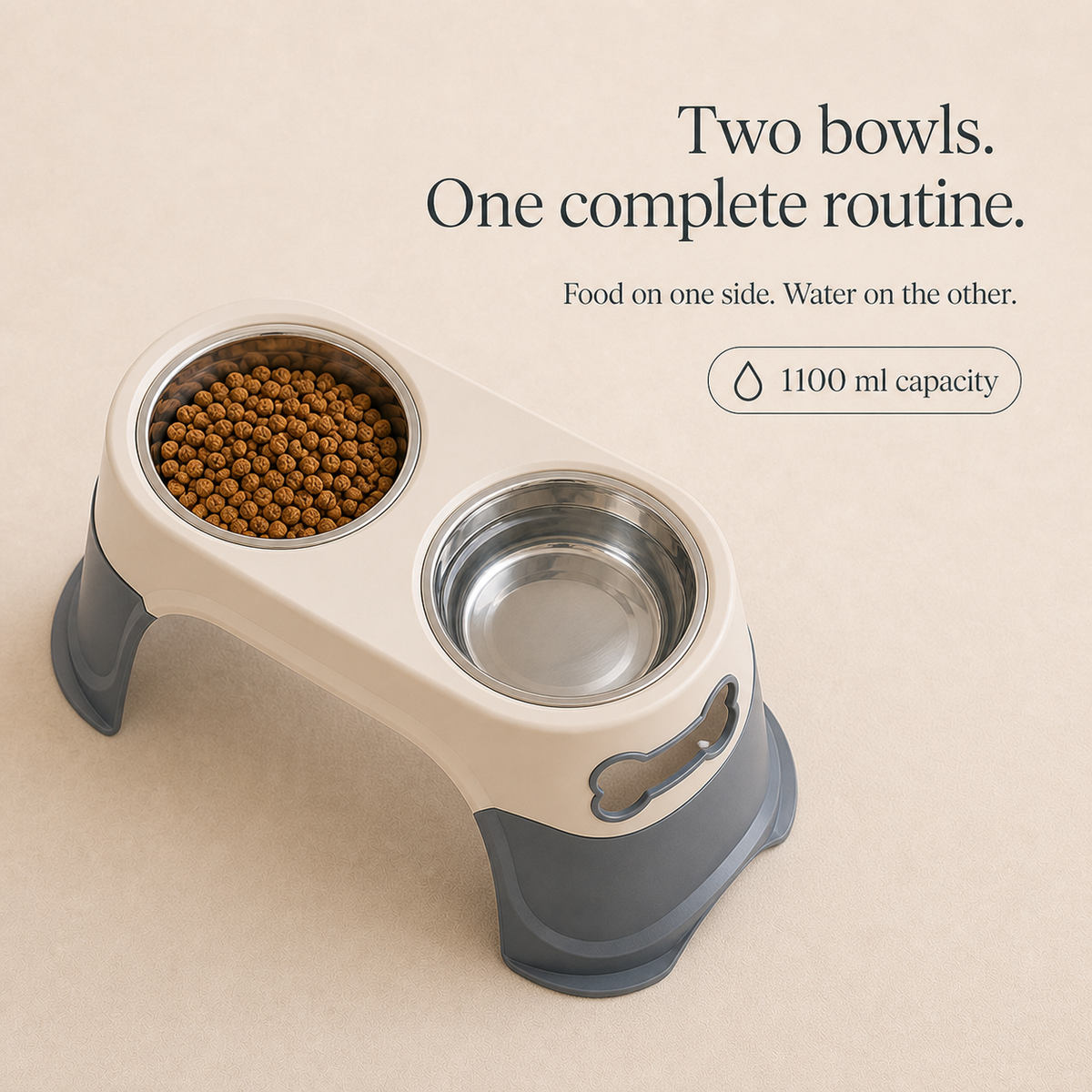 Two removable stainless steel bowls with 1100 milliliter capacity